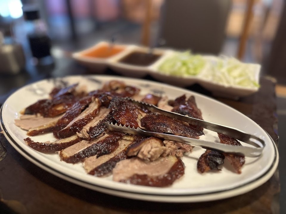 peking duck w bun half 北京片皮鸭半只